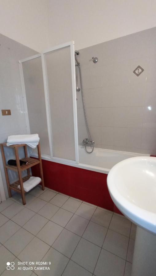 Fontanarossa Airport Apartment Катания Екстериор снимка
